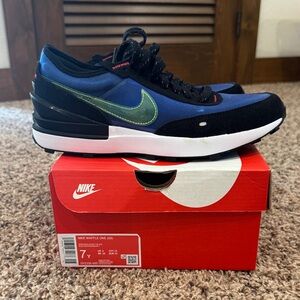 Nike Big Kids Waffle One Sneakers - Blue, Black, and Green size 7